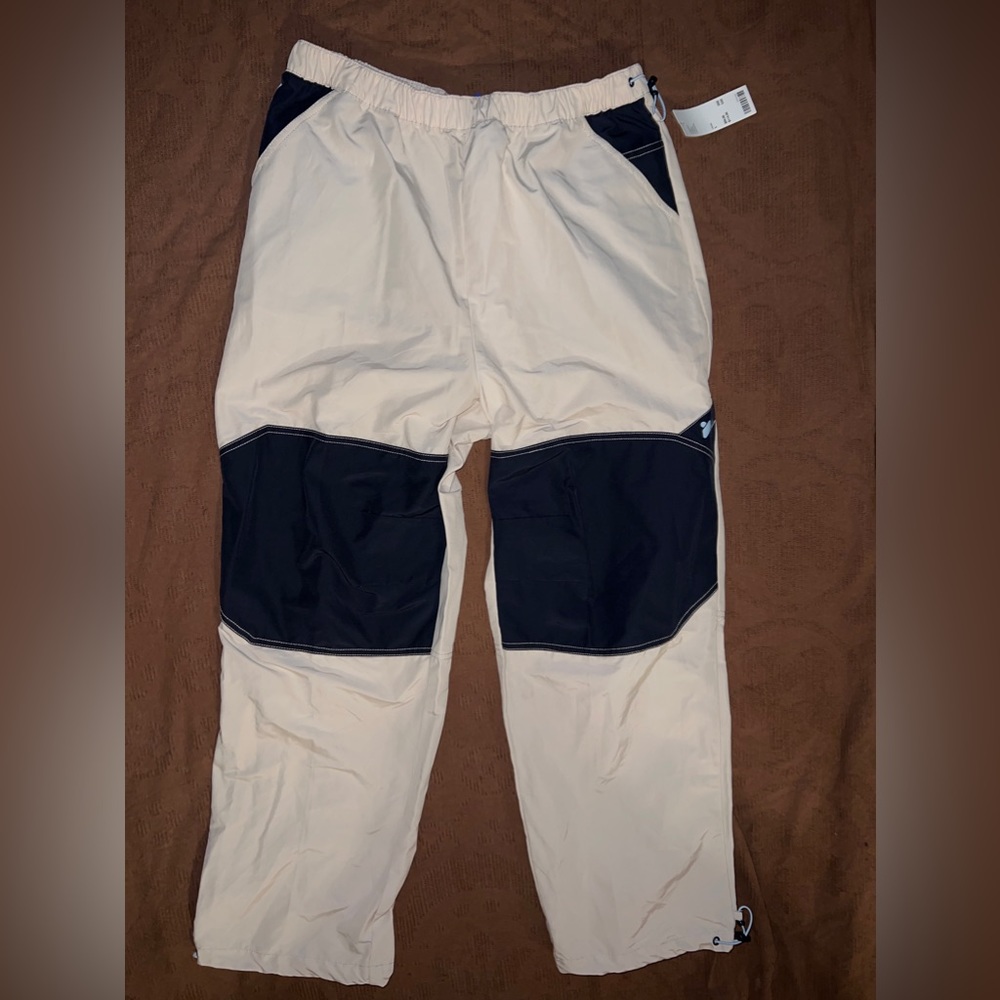 Men WITHOUT WALLS pants
